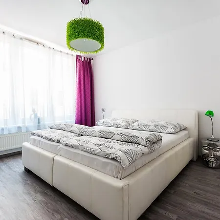 Apartment Jm Apartment Design - Free Garage Parking Bratislava