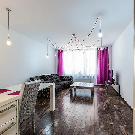 Apartment Jm Apartment Design - Free Garage Parking