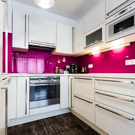 Jm Apartment Design - Free Garage Parking Apartment Bratislava